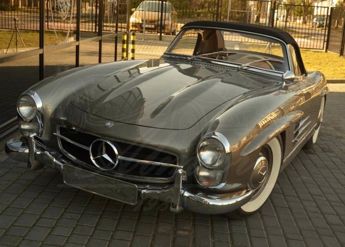 Mercedes Benz 300 SL Roadster W198 1957-1963